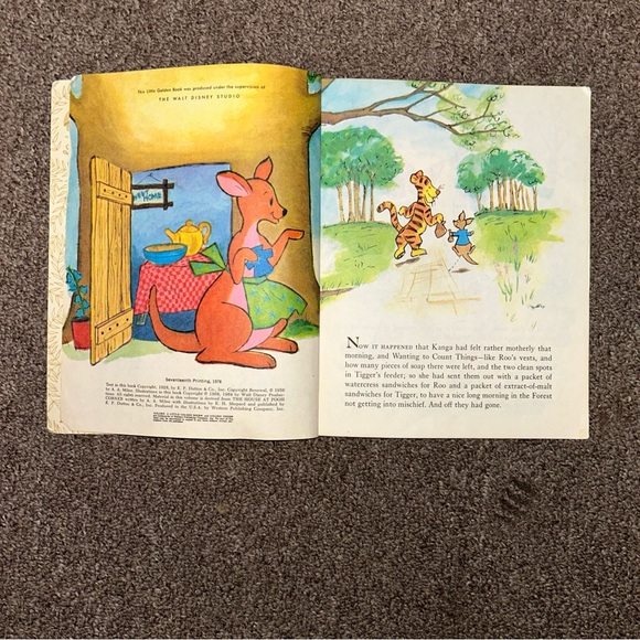 !!**KIDS BOOKS 4/$10**!! A Little Golden Book Winnie The Pooh And Tigger 1968 - Picture 3 of 7